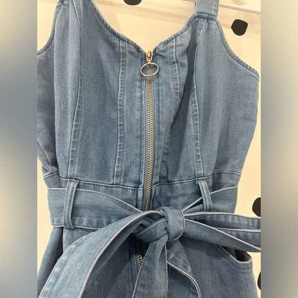 SEXY SMALL IRIS DENIM JUMPSUIT - Picture 9 of 10